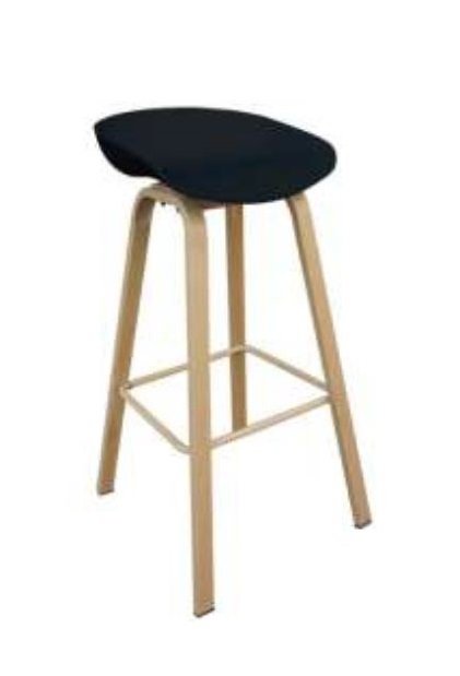 black glocky stool
